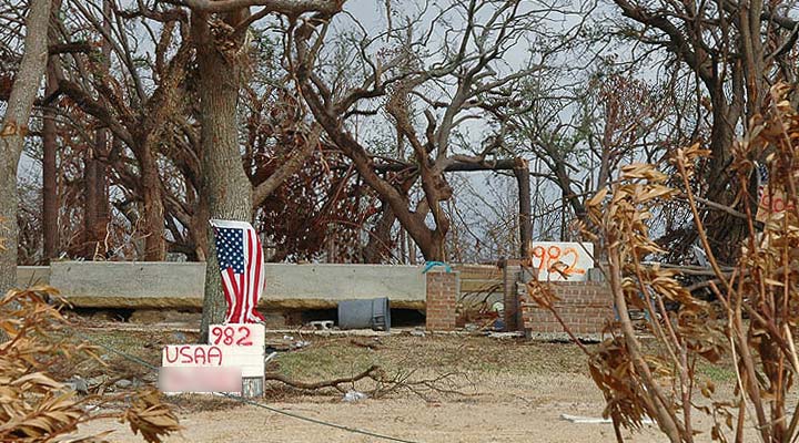 Ocean Avenue in Ocean Springs, Mississippi